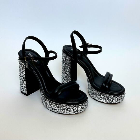 MICHAEL Michael Kors Shoes - Michael kors Laci Embellished Leather Platform Sandal size 6